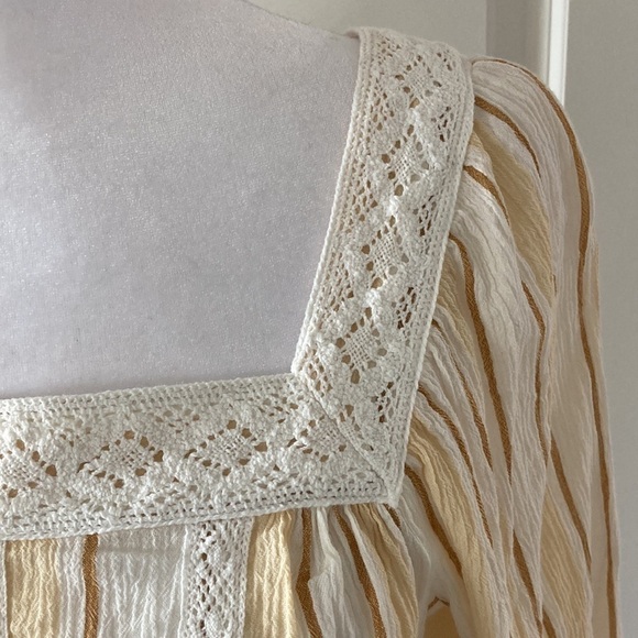 LC Lauren Conrad medium peasant blouse  lace 3/4 sleeves NWT - Picture 7 of 14